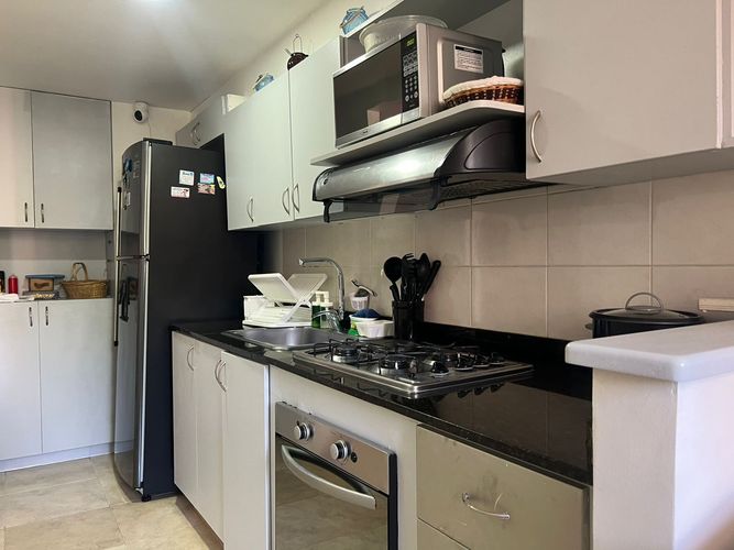 Apartamento de 3 alcobas en arriendo en Loma Del Esmeraldal, Envigado, 85 m² · foto 7 de 16
