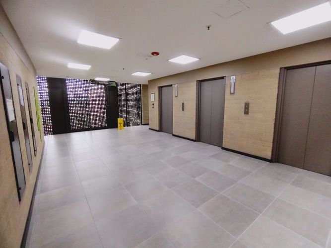 Oficina en arriendo en El Poblado, Medellín, 77 m² · foto 9 de 13