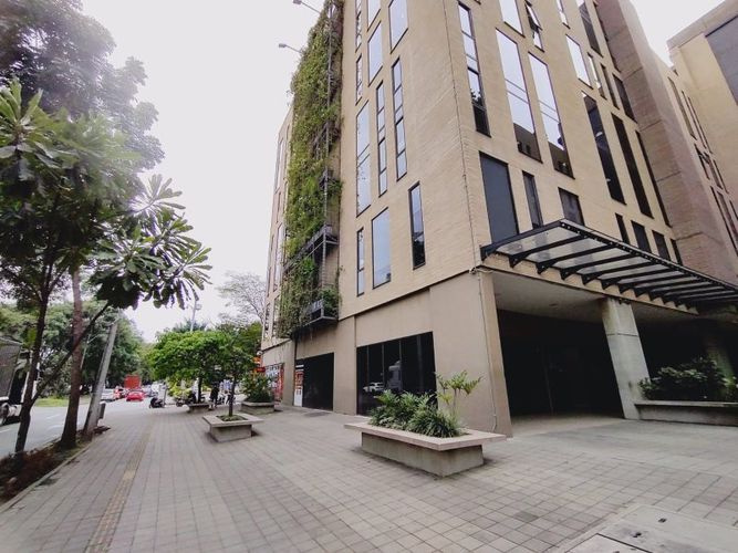 Oficina en arriendo en El Poblado, Medellín, 77 m² · foto 13 de 13