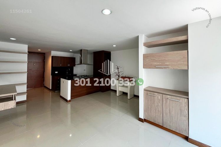 Apartamento de 2 alcobas en arriendo en Loma Del Indio, Medellín, 69 m² · foto 2 de 24