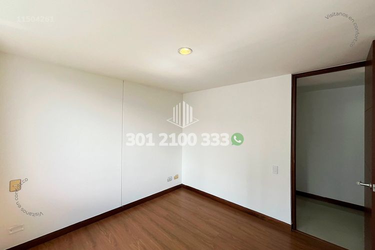Apartamento de 2 alcobas en arriendo en Loma Del Indio, Medellín, 69 m² · foto 11 de 24