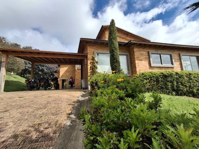 Casa de 6 alcobas en venta en Altos De Yerbabuena, La Calera, 336 m² · foto 23 de 24