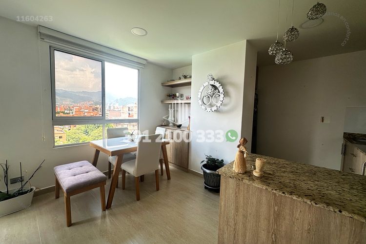 Apartamento de 2 alcobas en venta en Conquistadores, Medellín, 80 m² · foto 3 de 19