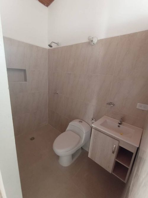 Casa de 4 alcobas en arriendo en Altico, Neiva, 200 m² · foto 9 de 20