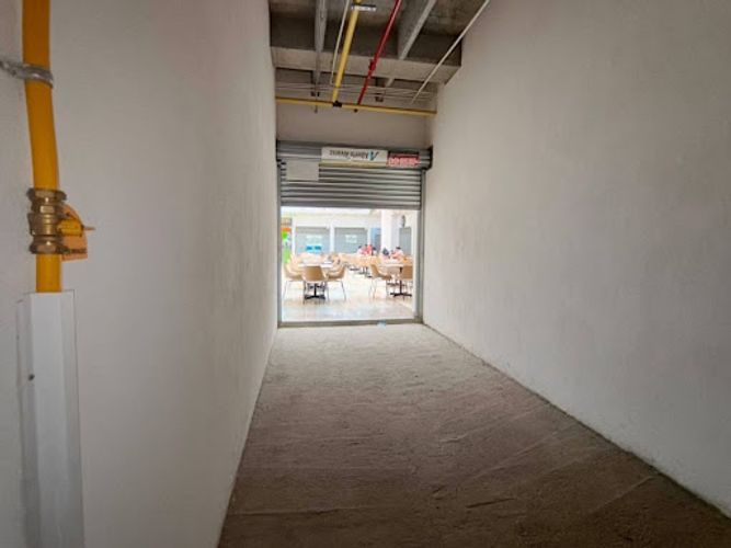 Local en arriendo en Boston, Medellín, 15 m² · foto 2 de 8