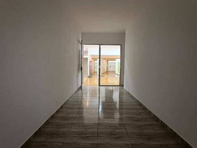 Local en arriendo en Boston, Medellín, 15 m² · foto 2 de 6