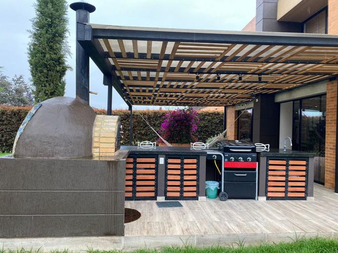 Casa de 3 alcobas en venta en Altamar, La Calera, 260 m² · foto 9 de 10
