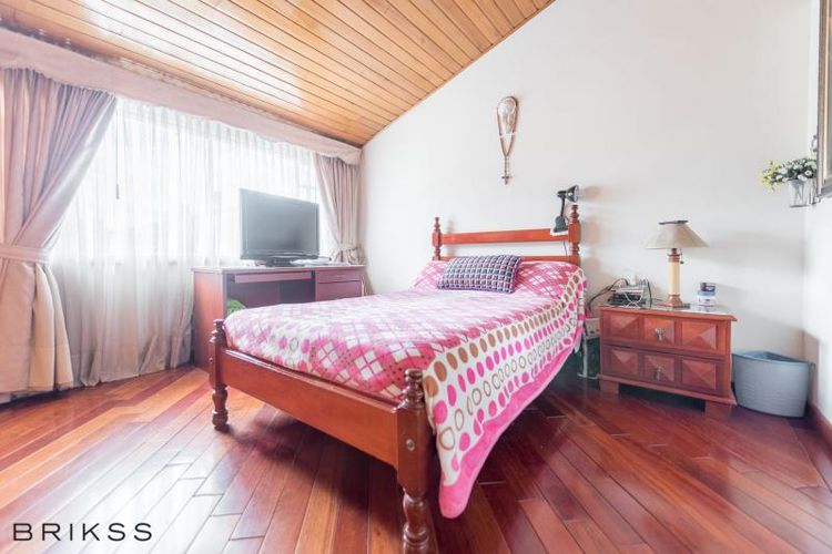 Casa de 4 alcobas en venta en Villa Magdala, Bogotá, 227 m² · foto 13 de 17