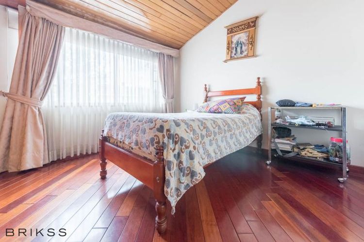 Casa de 4 alcobas en venta en Villa Magdala, Bogotá, 227 m² · foto 15 de 17