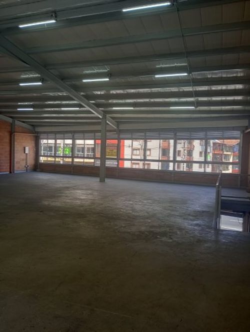 Bodega en venta en Calasanz, Medellín, 620 m² · foto 12 de 20