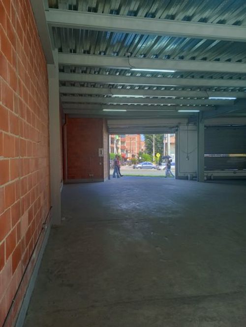 Bodega en venta en Calasanz, Medellín, 620 m² · foto 14 de 20