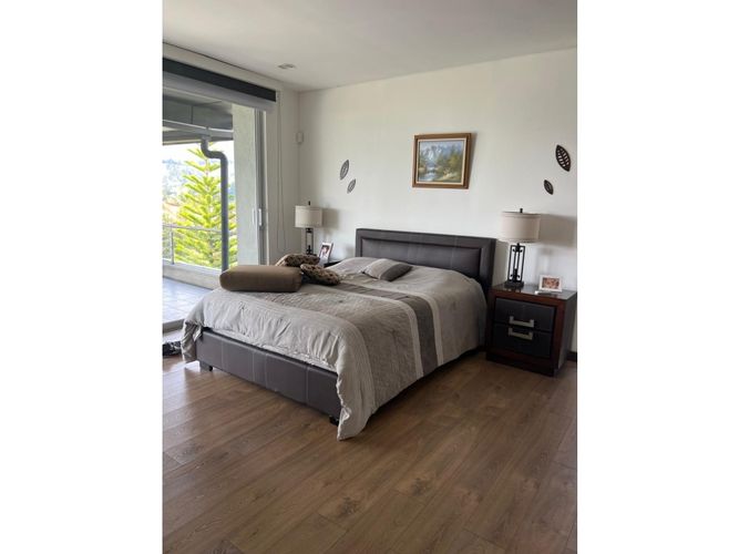 Casa de 3 alcobas en venta en El Porvenir, Medellín, 750 m² · foto 12 de 15