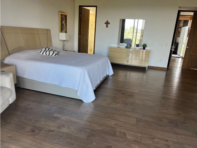 Casa de 3 alcobas en venta en El Porvenir, Medellín, 750 m² · foto 13 de 15