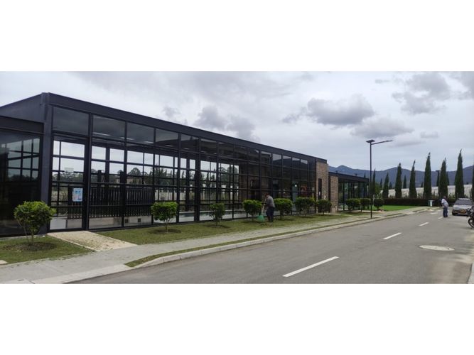 Lote en venta en Lomitas, La Ceja, 77 m² · foto 2 de 10