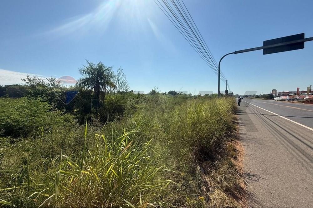VENTA AMPLIO TERRENO EN ROTONDA GUARAMBARE - ACCESO SUR EN VENTA (1.600 M2) — foto 3