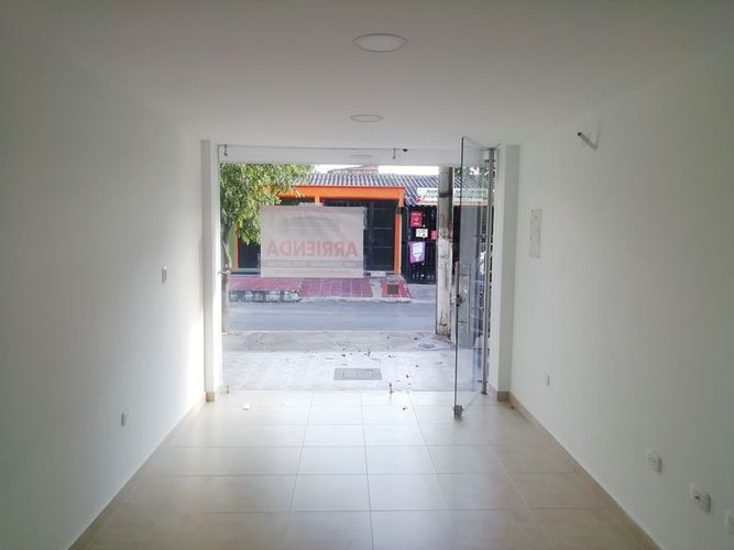 Local en arriendo en Candido Leguizamo, Neiva, 21 m² · foto 5 de 8