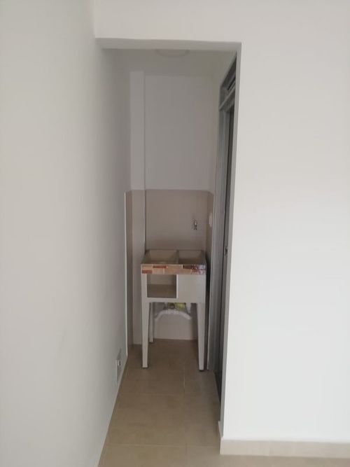 Local en arriendo en Candido Leguizamo, Neiva, 21 m² · foto 6 de 8