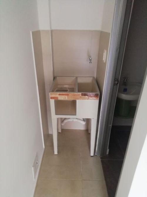 Local en arriendo en Candido Leguizamo, Neiva, 21 m² · foto 7 de 8