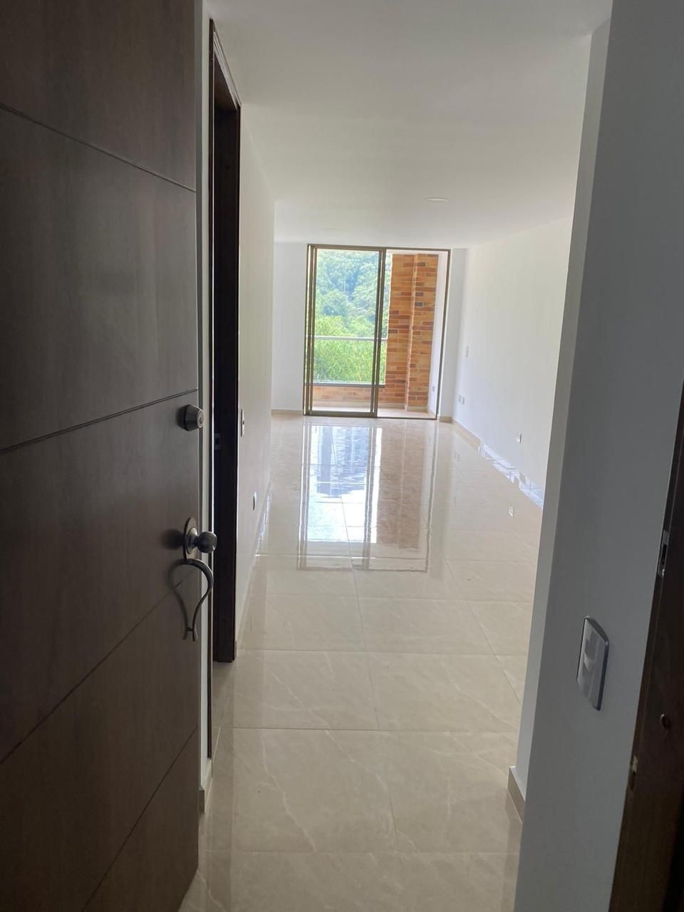 Apartamento en venta en El Carmelo Ii, Sabaneta · foto 10 de 24