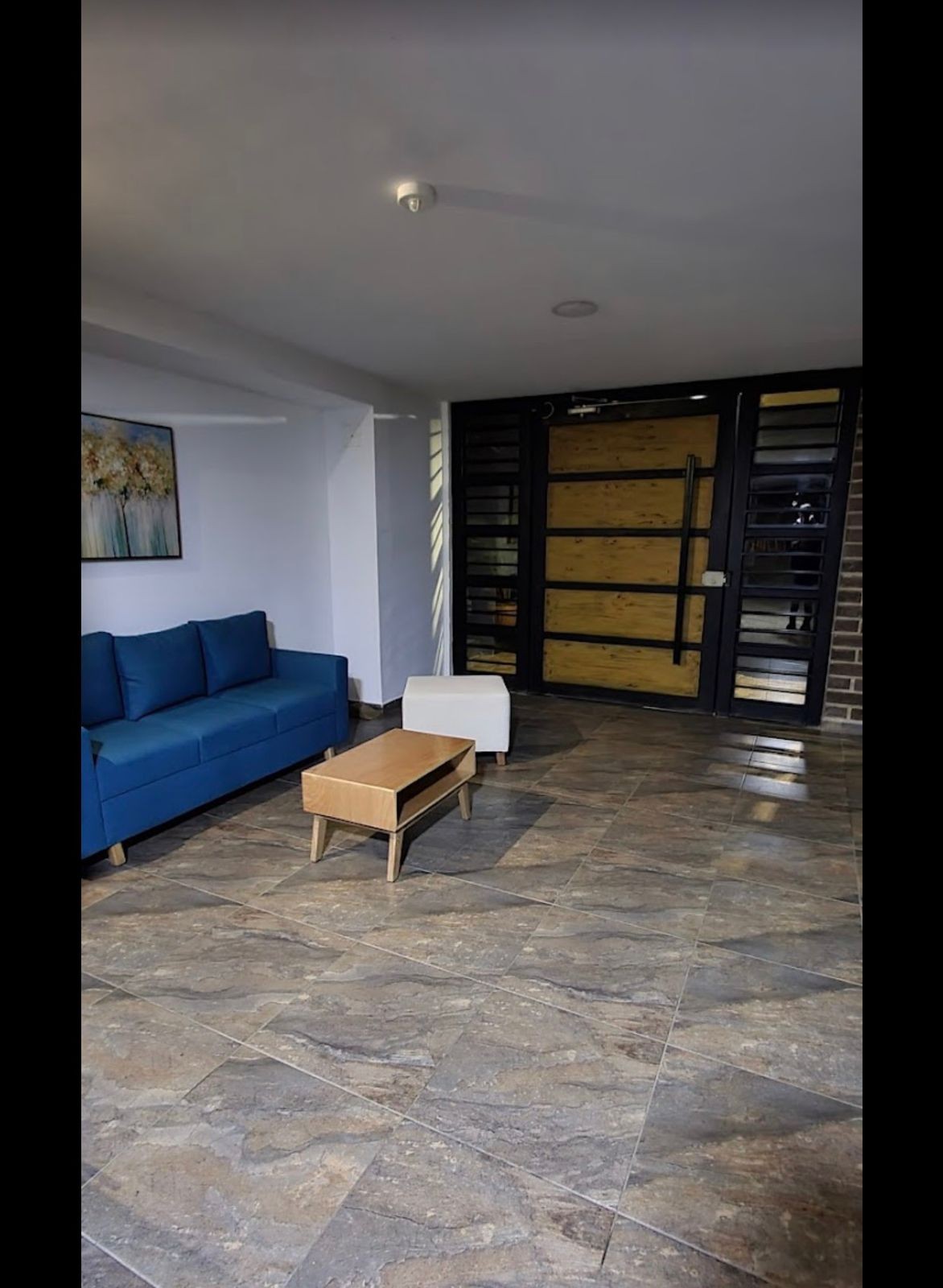 Apartamento en venta en El Carmelo Ii, Sabaneta · foto 9 de 24