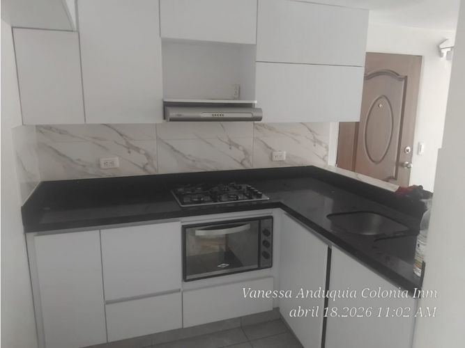 Apartamento de 2 alcobas en arriendo en Calasanz, Medellín, 78 m² · foto 4 de 24