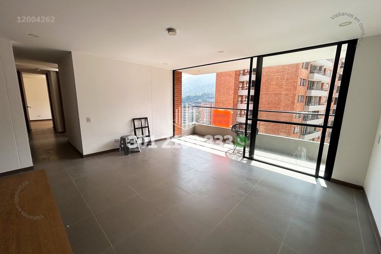 Apartamento de 3 alcobas en arriendo en Loma Del Escobero, Envigado, 96 m² · foto 3 de 24