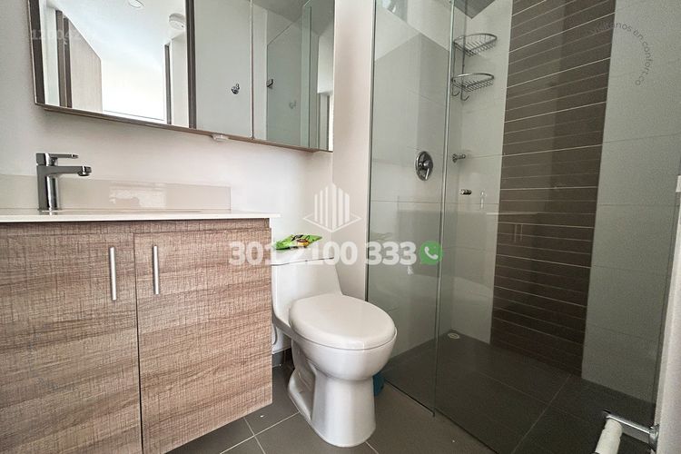 Apartamento de 3 alcobas en arriendo en Loma Del Escobero, Envigado, 96 m² · foto 10 de 24