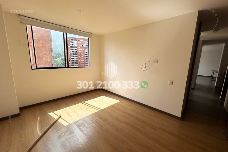 Apartamento de 3 alcobas en arriendo en Loma Del Escobero, Envigado, 96 m² · foto 22 de 24