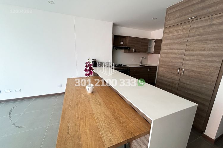 Apartamento de 3 alcobas en arriendo en Loma Del Escobero, Envigado, 96 m² · foto 5 de 24