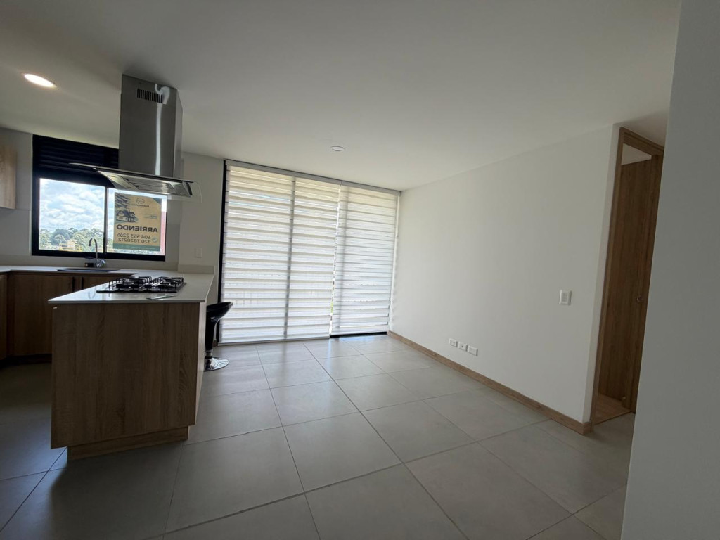 Apartamento en arriendo en Centro, Rionegro · foto 2 de 23