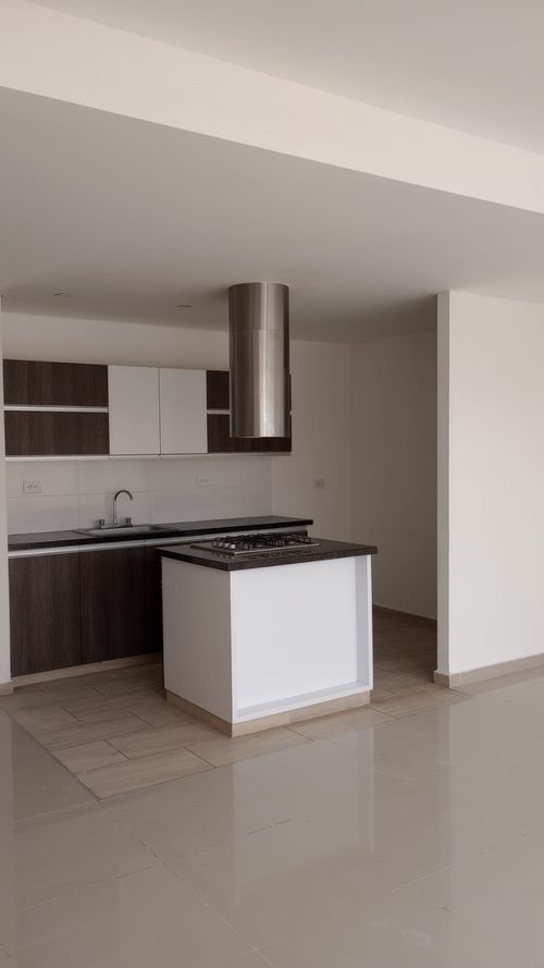 Casa de 3 alcobas en venta en Cn. Brisas De Farallones, Jamundí, 118 m² · foto 8 de 23