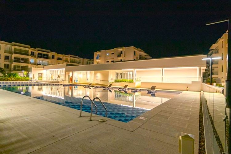 Apartamento de 2 alcobas en arriendo en Serena Del Mar, Cartagena, 88 m² · foto 23 de 24