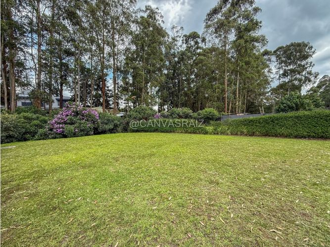 Lote en venta en Gualanday, Rionegro, 307 m² · foto 3 de 8