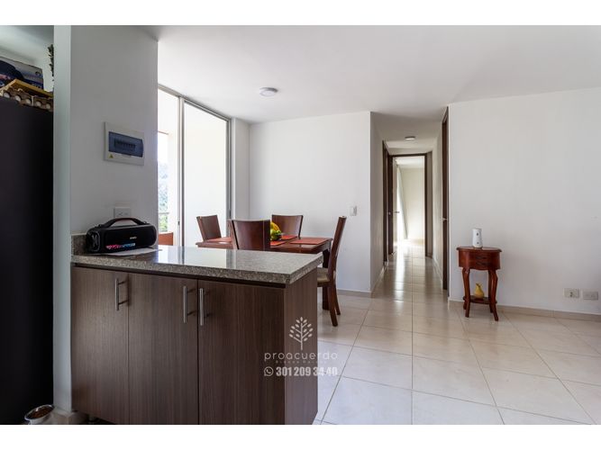 Apartamento de 3 alcobas en venta en Nazareth, Bello, 60 m² · foto 5 de 21