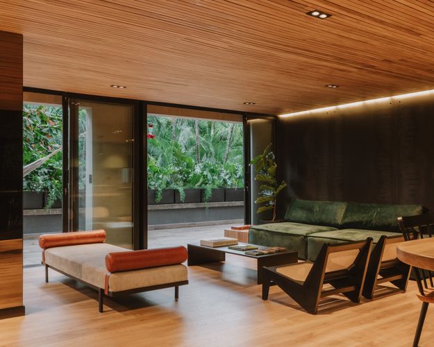 Apartamento de 1 alcoba en venta en El Poblado, Medellín, 136 m² · foto 4 de 14