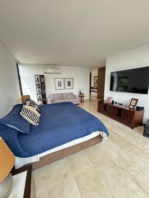 Apartamento de 3 alcobas en venta en Arboledas, Cali, 264 m² · foto 8 de 11
