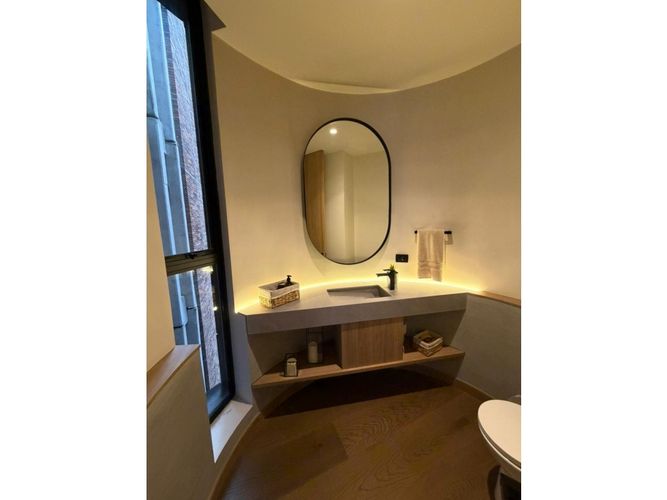 Apartamento en venta en El Poblado, Medellín · foto 5 de 13