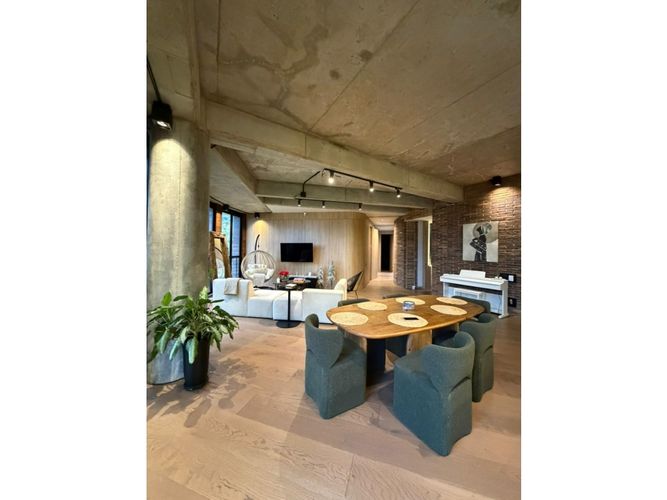 Apartamento en venta en El Poblado, Medellín · foto 8 de 13