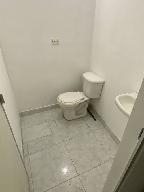 Local en arriendo en El Estadio, Neiva, 28 m² · foto 11 de 15
