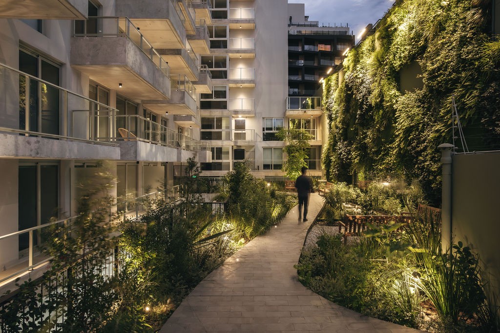 ALQUILER | APARTAMENTO DE UN DORMITORIO CON GARAGE - CENTRO