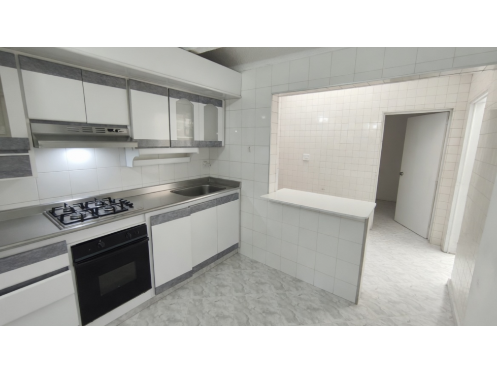 Casa en venta en Engativá, Bogotá · foto 4 de 24