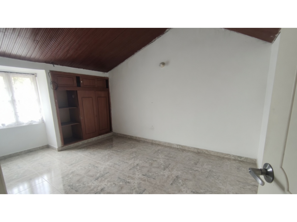 Casa en venta en Engativá, Bogotá · foto 15 de 24