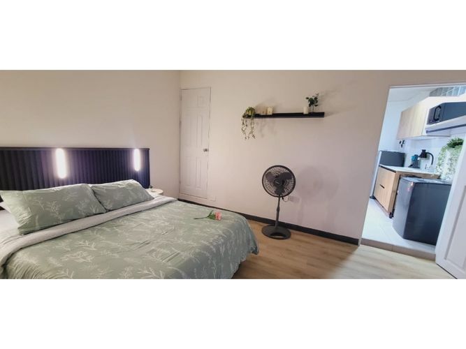 Apartaestudio en venta en Laureles, Medellín, 32 m² · foto 3 de 10