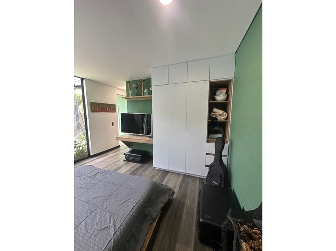 Casa de 4 alcobas en venta en Altos Del Escobero, Medellín, 400 m² · foto 6 de 24