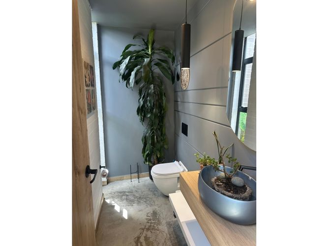 Casa de 4 alcobas en venta en Altos Del Escobero, Medellín, 400 m² · foto 11 de 24