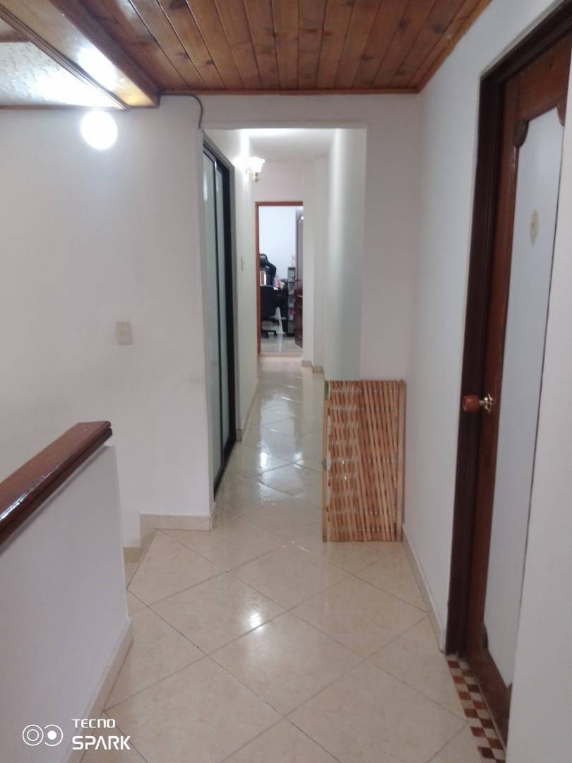 Casa en venta en Villa Del Prado, Bogotá · foto 11 de 19