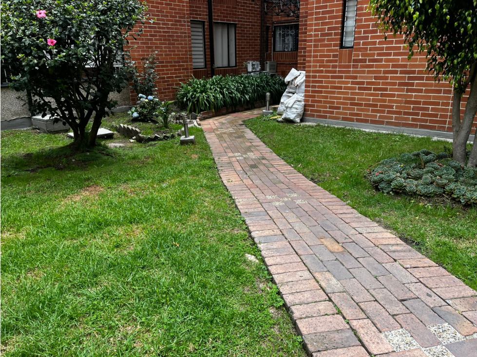 Apartamento en venta en Cedritos, Bogotá · foto 17 de 24