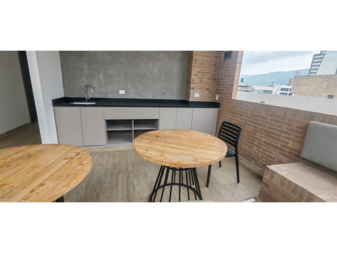 Apartaestudio en venta en Chicó Navarra, Bogotá, 24 m² · foto 16 de 24