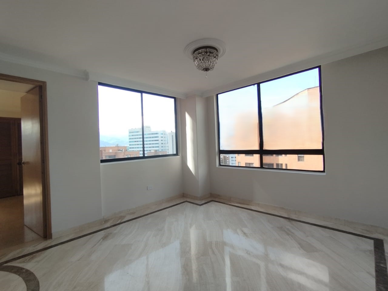 Apartamento en arriendo en El Poblado, Medellín · foto 12 de 20