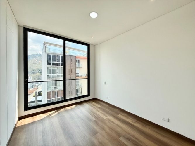 Apartamento en venta en Arboledas, Cali · foto 6 de 17